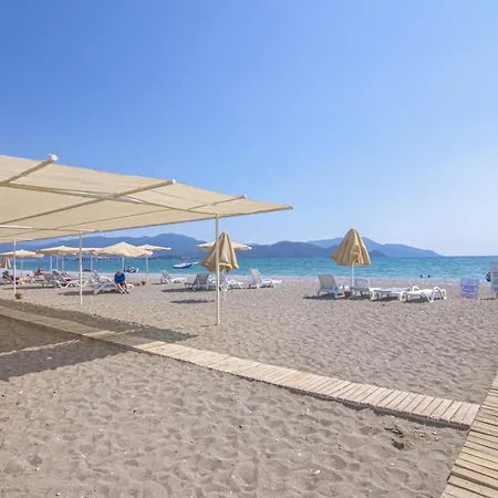 Sunset Beach Club Aqualettings Seashell 13 페티예
